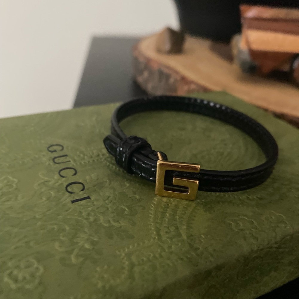 Gucci bracelet